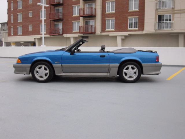 1993 Ford Mustang GT