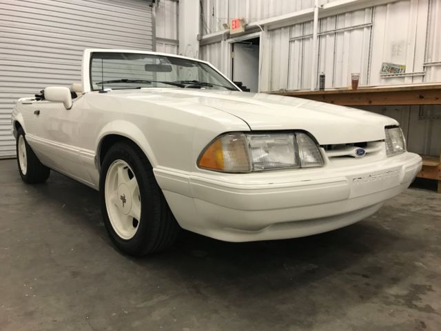 1993 Ford Mustang LX COVERTIBLE