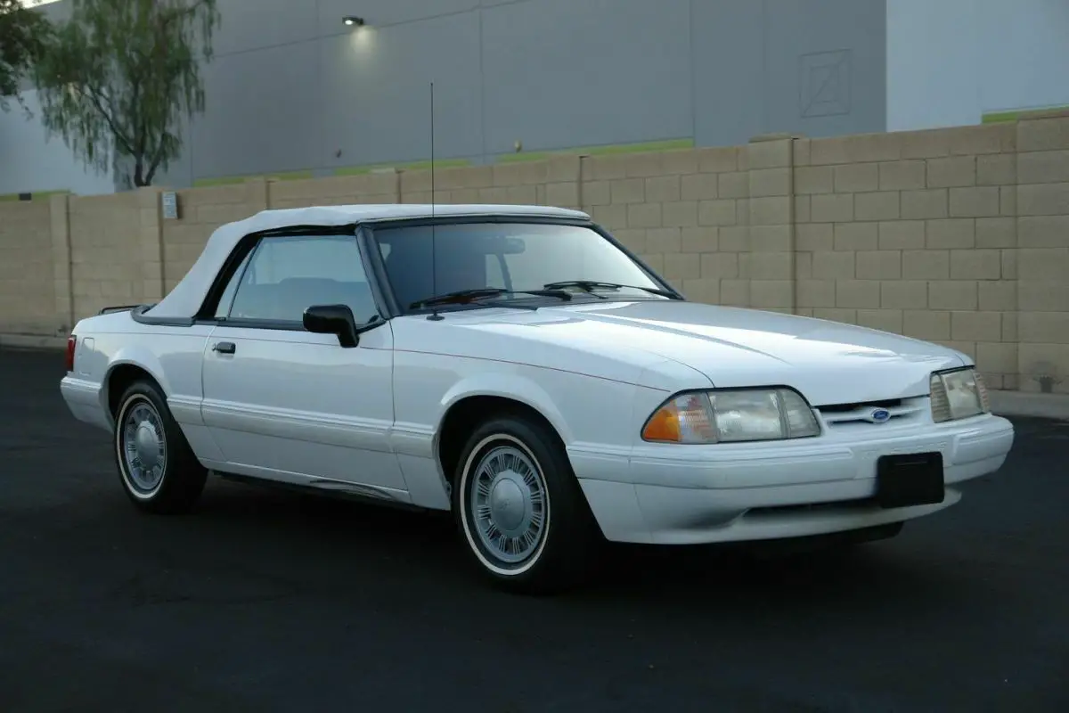 1993 Ford Mustang LX