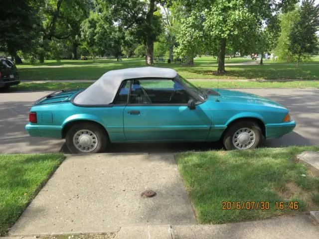 1993 Ford Mustang