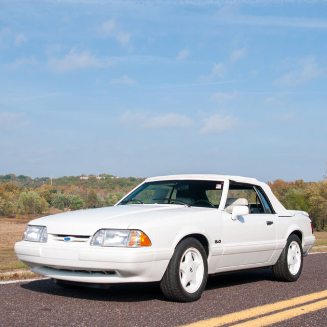 1993 Ford Mustang Mustang LX Convertible