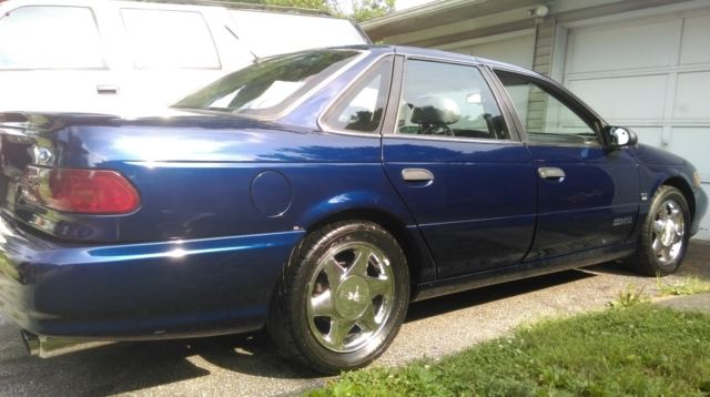 1993 Ford Taurus sho