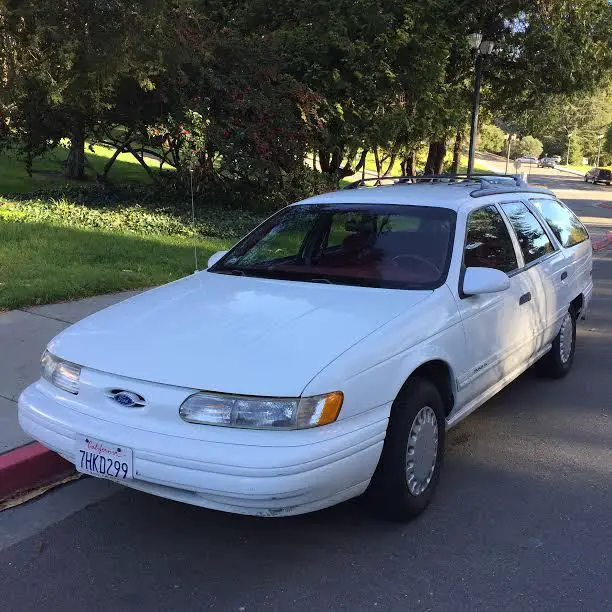 Ford Taurus 1993 салон