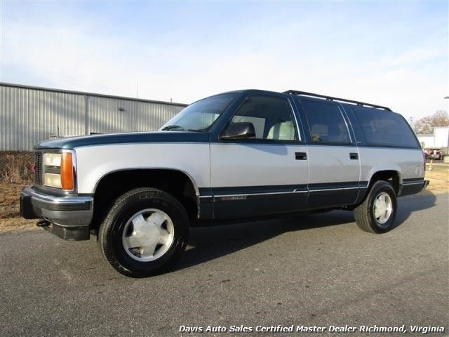 1993 GMC Suburban K 1500 Series SLE 4X4 Loased