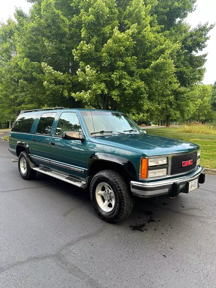 1993 GMC Suburban K2500