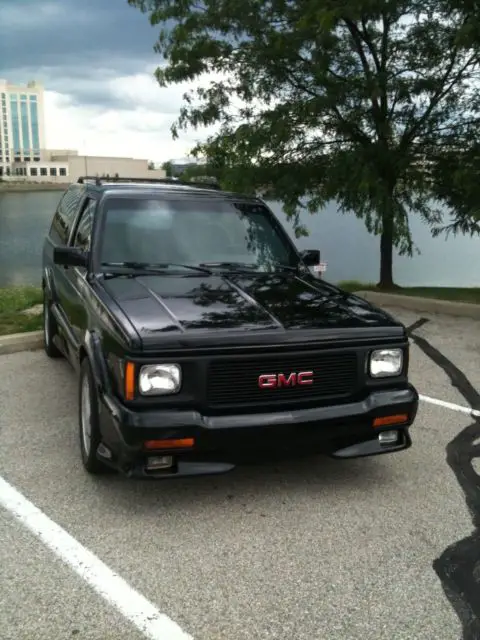 1993 GMC Typhoon