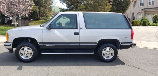 1994 GMC Yukon Tahoe 2dr Yukon 2 door