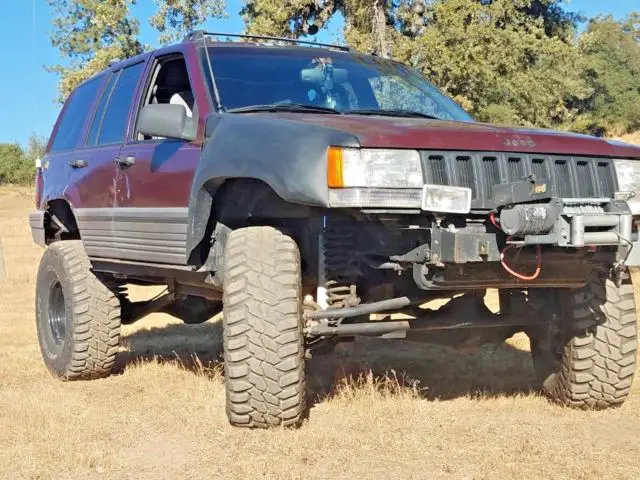 1993 Jeep Grand Cherokee Laredo