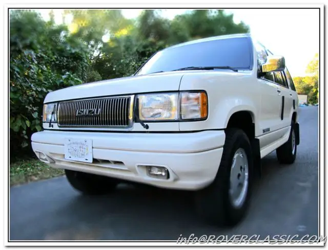 1993 Isuzu Trooper LS