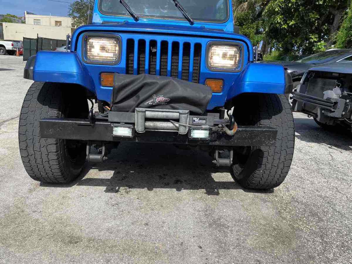 1993 Jeep Wrangler S