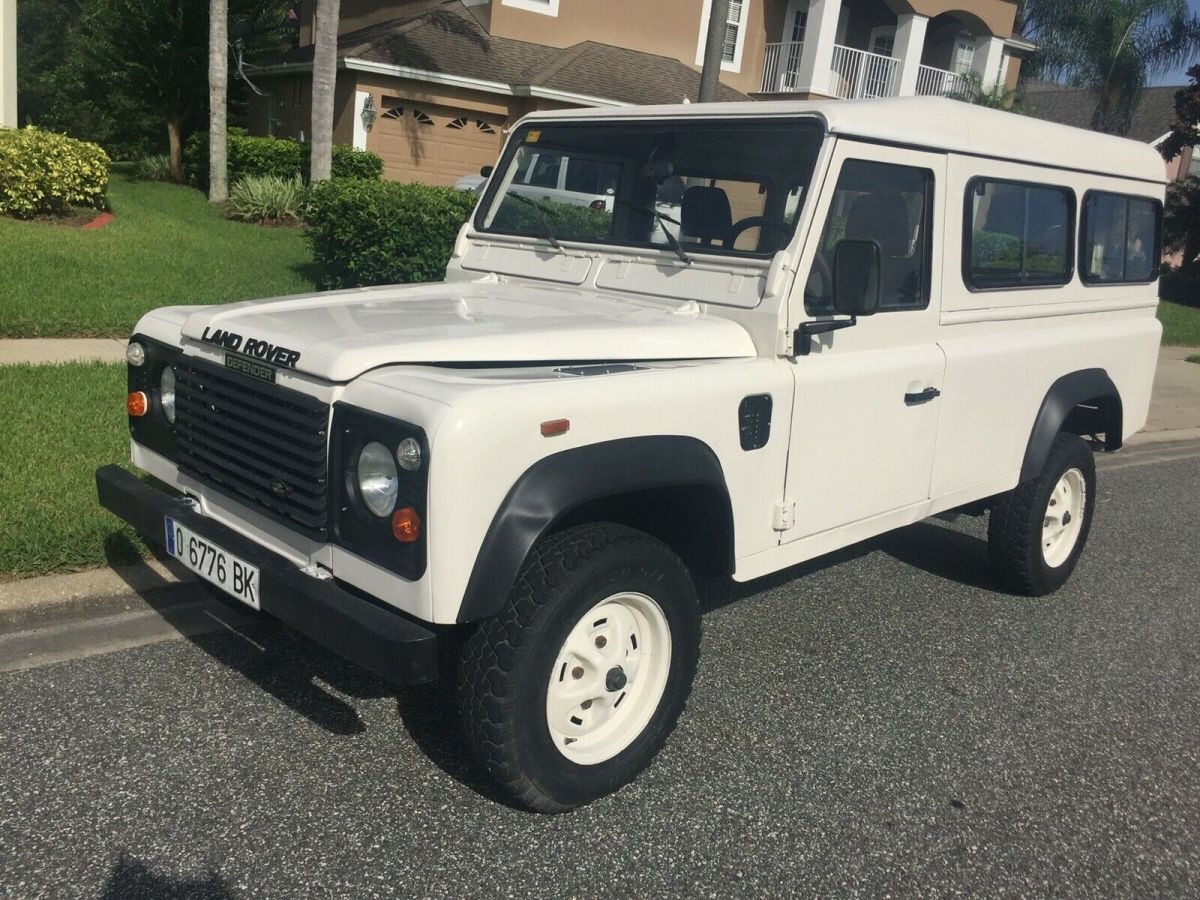 1993 Land Rover Defender 110    200 TDI  LHD