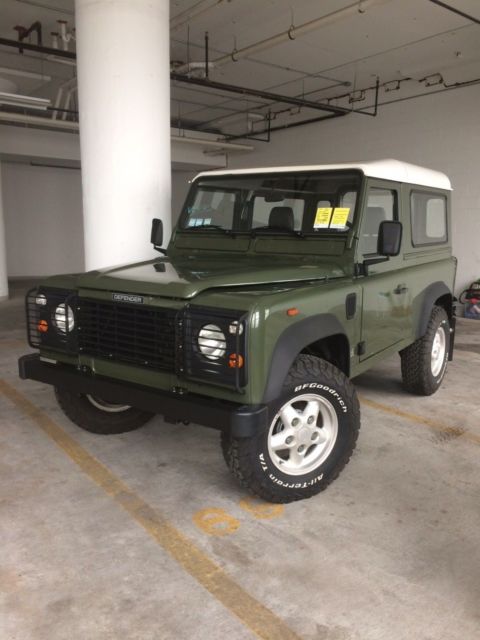 1993 Land Rover Defender D90