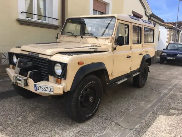 1993 Land Rover Defender