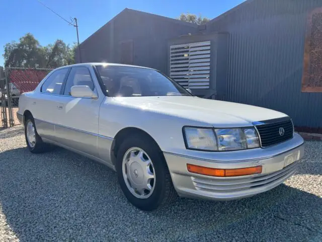 1993 Lexus LS400 400