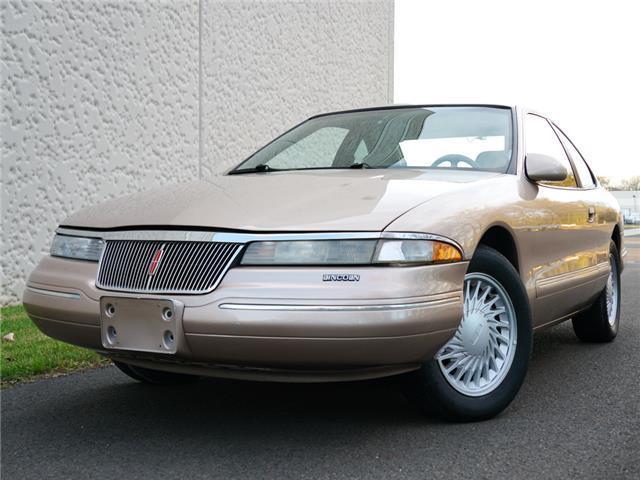 1993 Lincoln Mark Series --