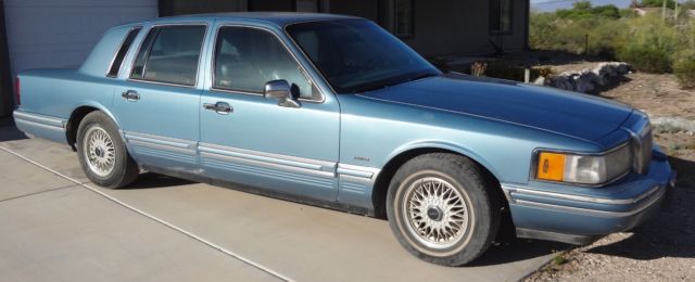 1993 Lincoln Town Car