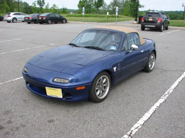 1993 Mazda MX-5 Miata Base