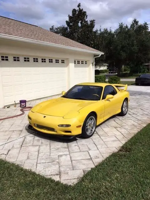 1993 Mazda RX-7 R1