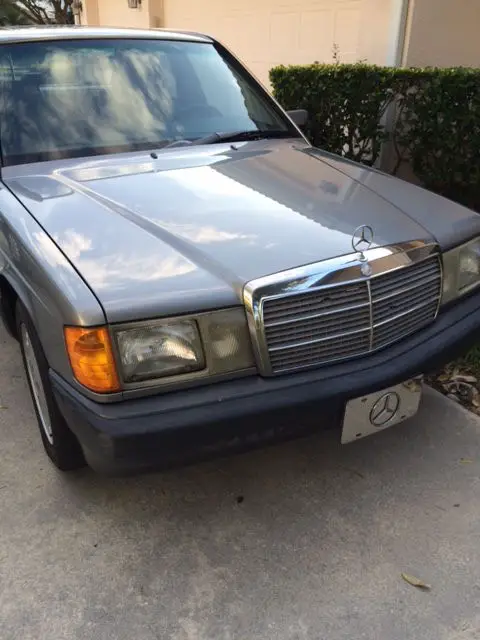 1993 Mercedes-Benz 190-Series 190E