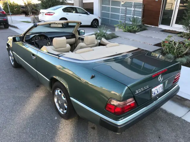 1993 Mercedes-Benz 300-Series 300CE 2-Door CONVERTIBLE