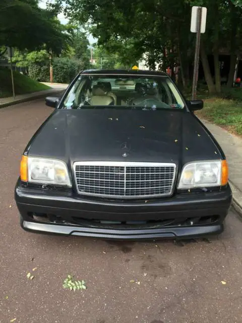 1993 Mercedes-Benz 300-Series SE