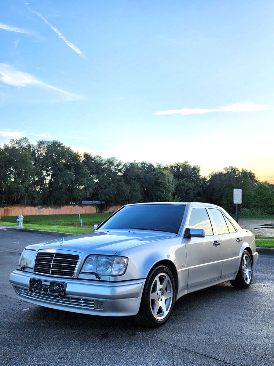 1993 Mercedes-Benz E-Class