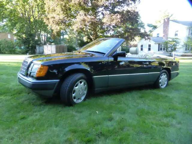 1993 Mercedes-Benz E-Class 300CE Cabriolet