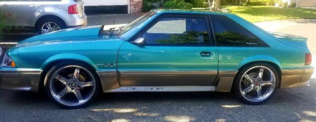 1993 Ford Mustang GT