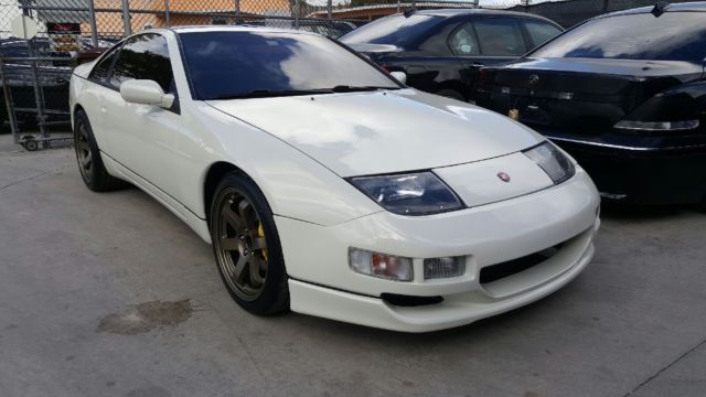 1993 Nissan 300ZX Base Coupe