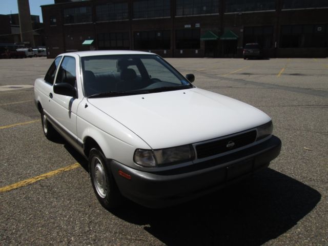 1993 Nissan Sentra e