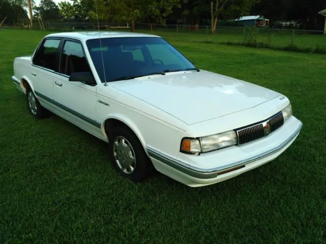 1993 Oldsmobile Cutlass Cierra S