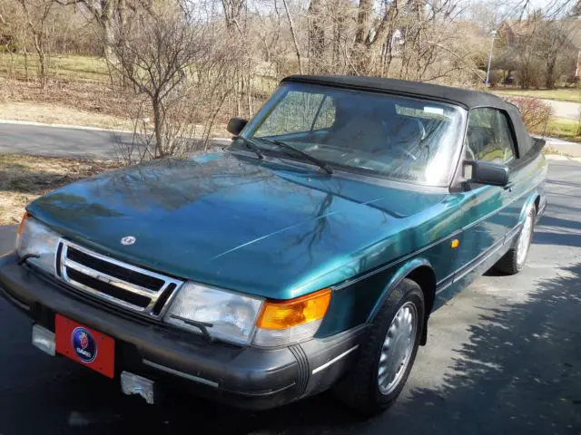 1993 Saab 900 S Convertible 2-Door