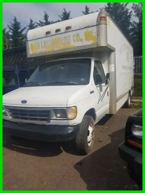 1993 Ford E-Series Van Standard