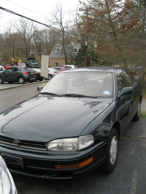 1993 Toyota Camry Base Sedan 4-Door