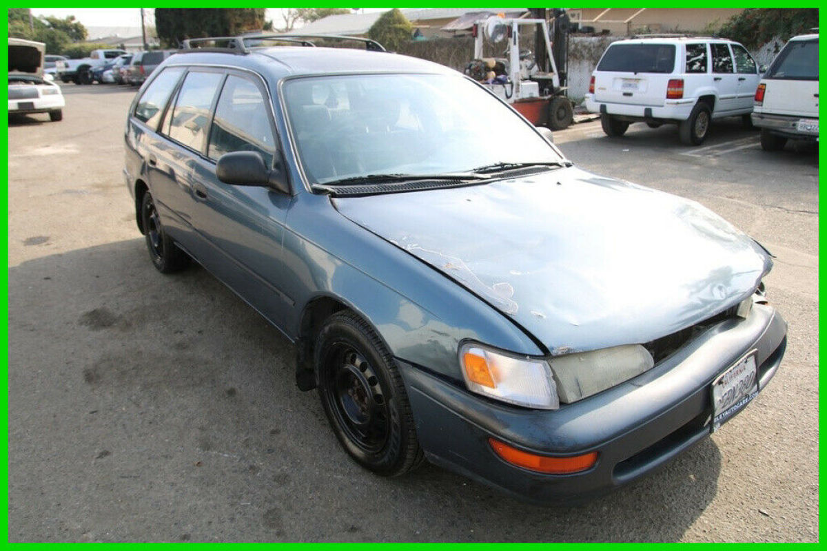 1993 Toyota Corolla Deluxe