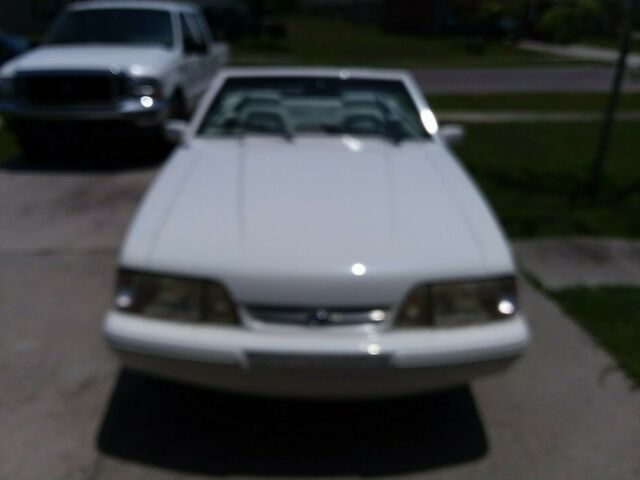 1993 Ford Mustang LX Feature Car