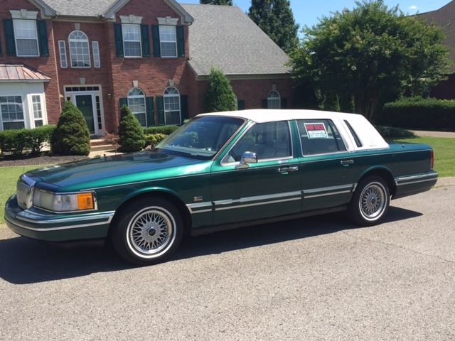 1993 Lincoln Town Car Jack Nicklaus Edition