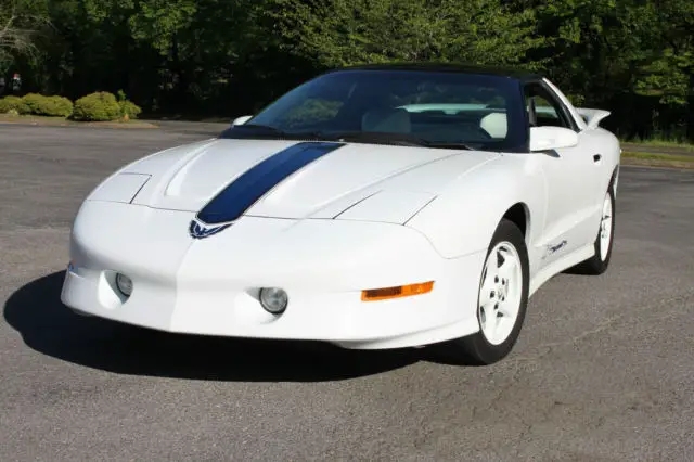 1994 Pontiac Trans Am 25th Anniversary Edition, Rare 6-Speed, 19k miles