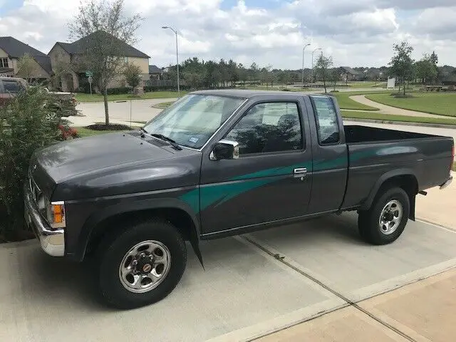 1994 Nissan Other Pickups Chrome