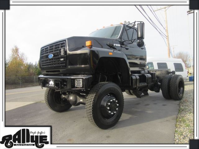 1994 Ford F800 Cab & Chassis 4WD Cummins Diesel