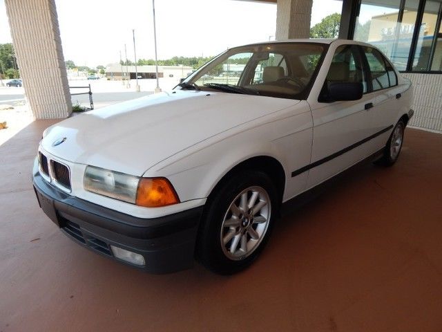 1994 BMW 3-Series 318i