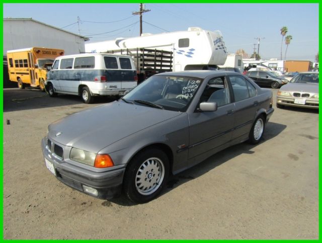 1994 BMW 3-Series i