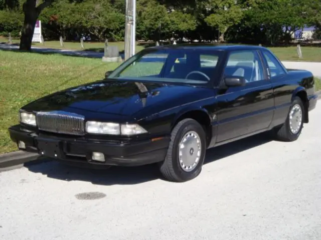 1994 Buick Regal Custom coupe