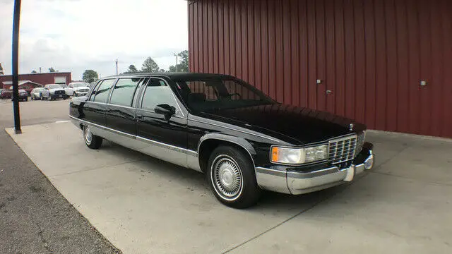 1994 Cadillac Fleetwood Limo