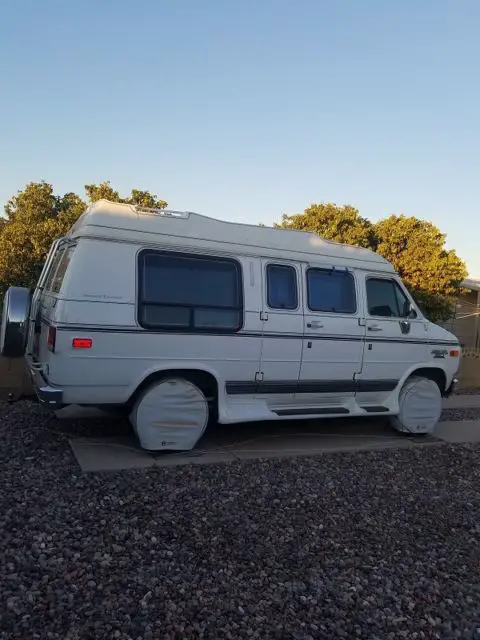 1994 Chevrolet G20 Van MotorCoach