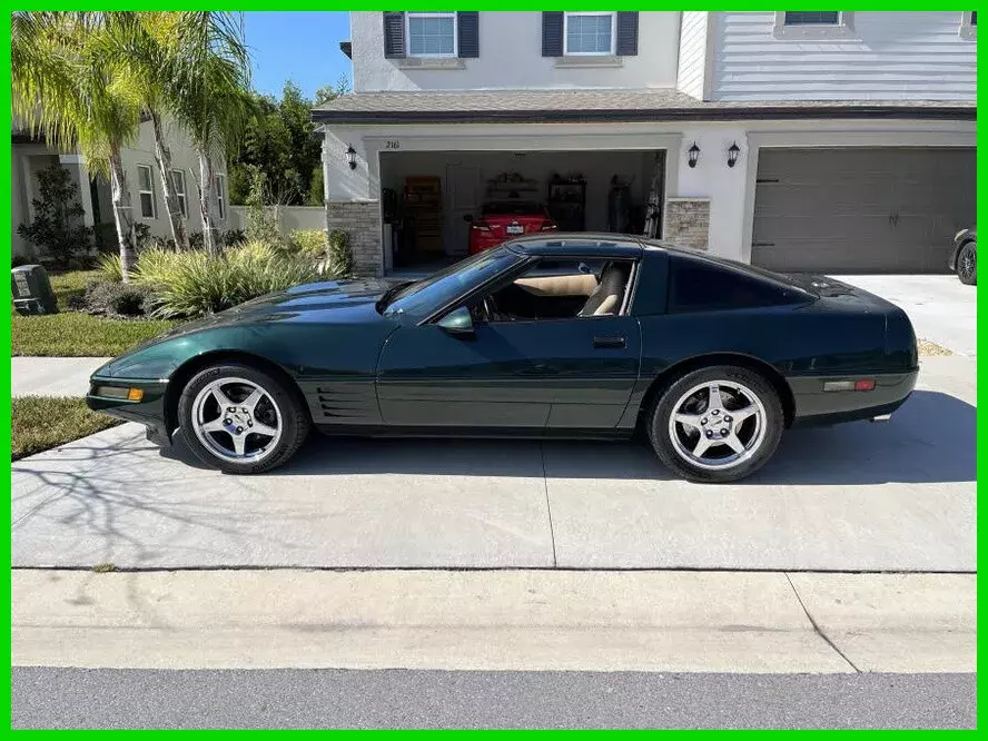 1994 Chevrolet Corvette 2dr Hatchback