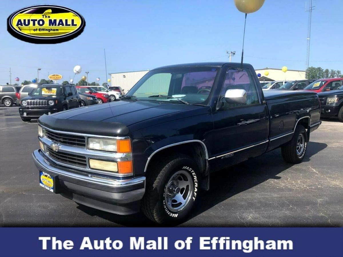 1994 Chevrolet C/K Pickup 1500 Reg Cab 117.5" WB