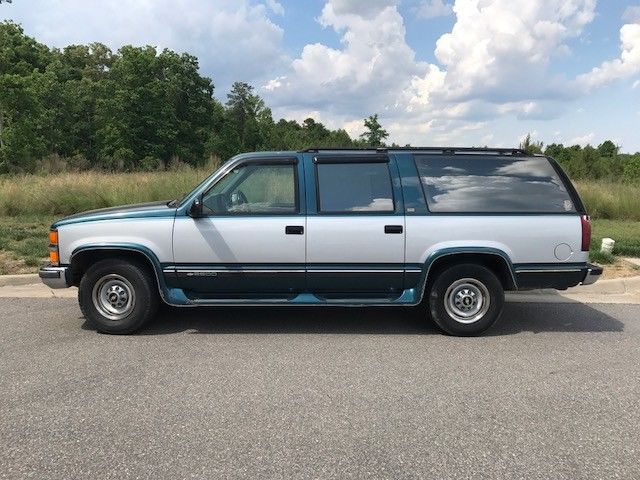 1994 Chevrolet Suburban Silverado