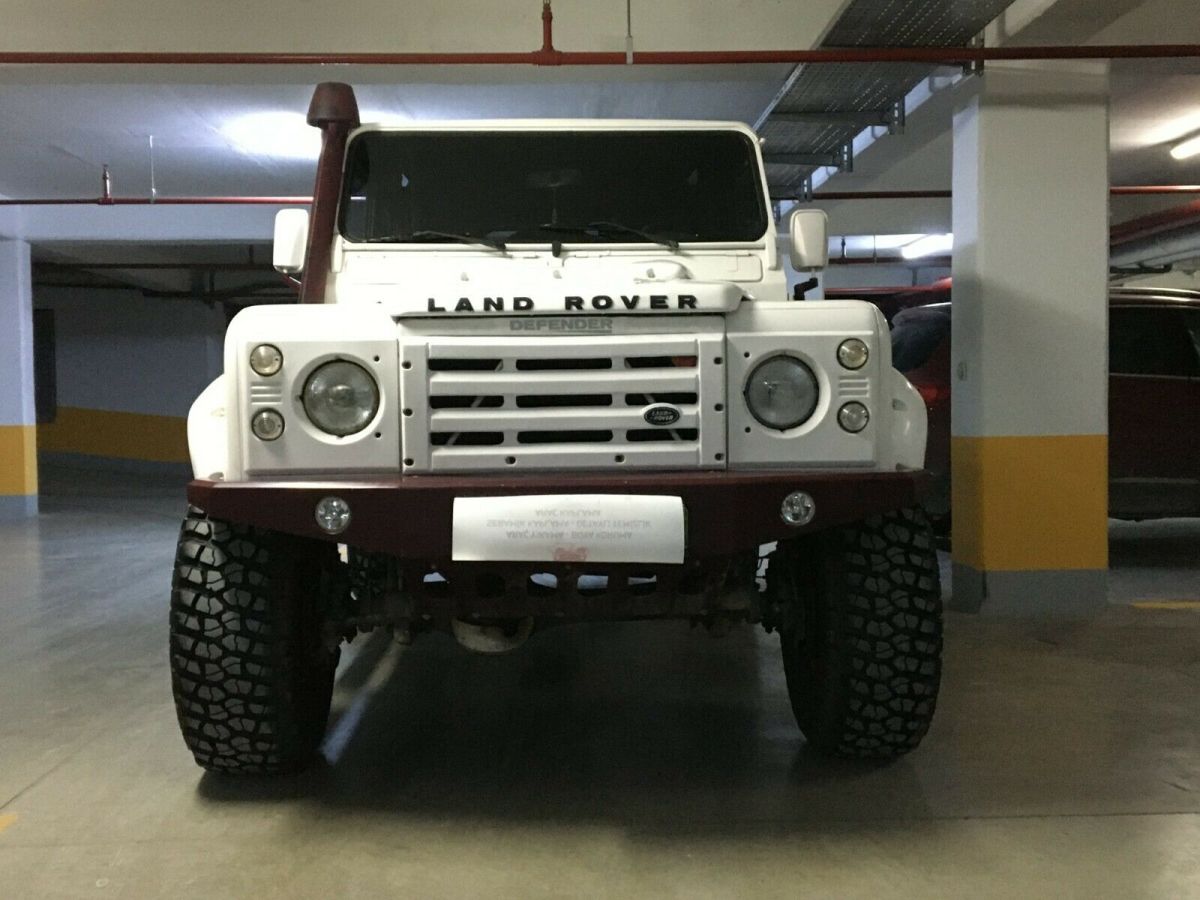 1994 Land Rover Defender V8 Special