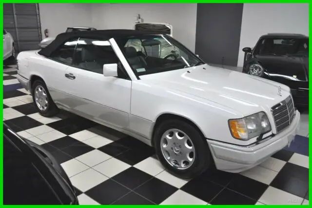 1994 Mercedes-Benz E-Class E320 CONVERTIBLE - ONLY 63K MILES - AMAZING CONDITION